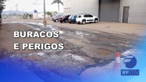 Jornalismo Cidadão: Moradores reclamam de via com vários buracos